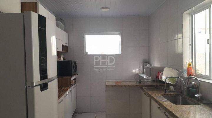 Sobrado à venda com 8 quartos, 316m² - Foto 6