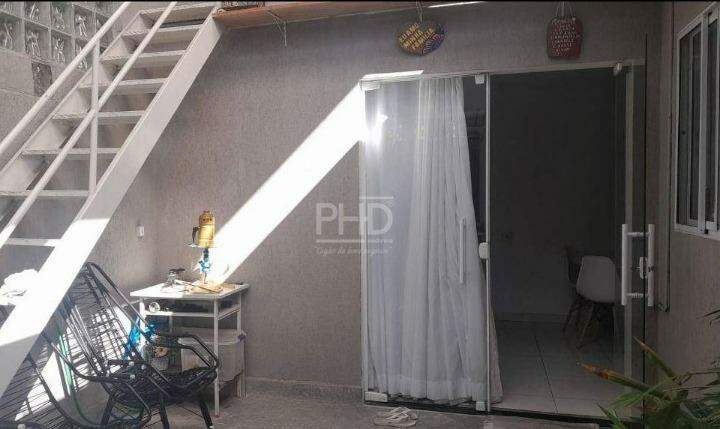 Sobrado à venda com 8 quartos, 316m² - Foto 3