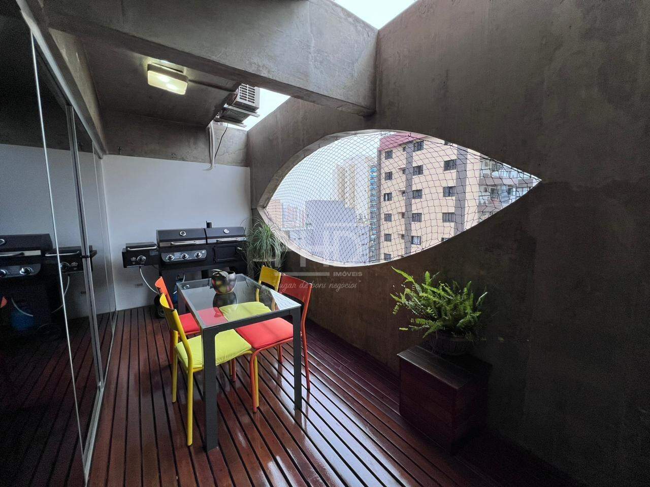 Cobertura à venda com 3 quartos, 250m² - Foto 14