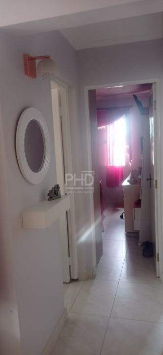 Apartamento à venda com 2 quartos, 65m² - Foto 12