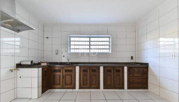 Sobrado à venda com 4 quartos, 480m² - Foto 4