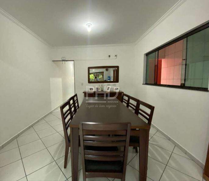 Sobrado à venda com 3 quartos, 279m² - Foto 4