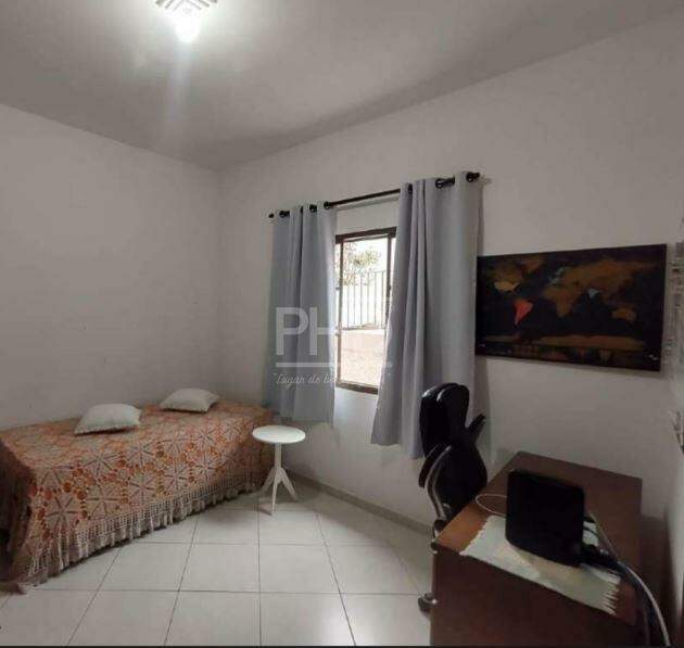 Casa à venda com 4 quartos, 182m² - Foto 13