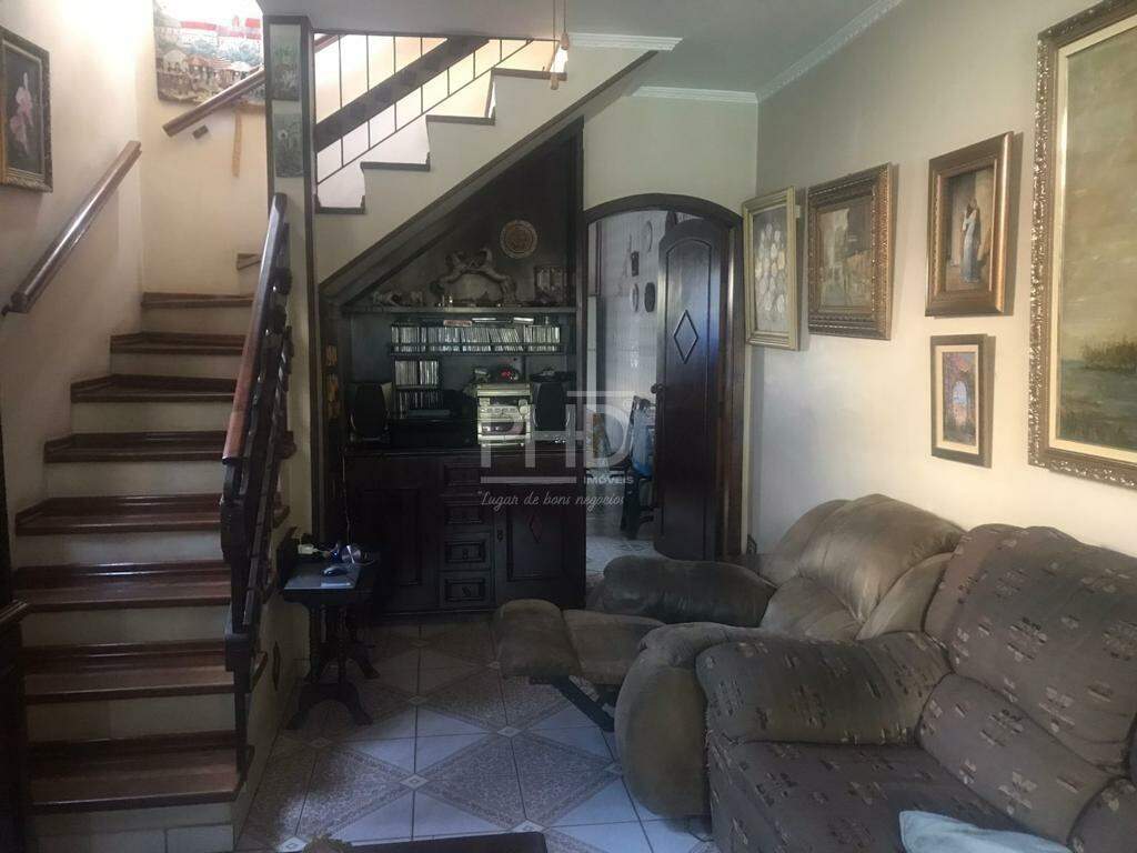 Sobrado à venda com 4 quartos, 120m² - Foto 4