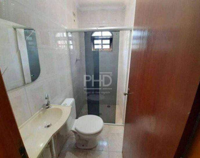 Sobrado para alugar com 4 quartos, 250m² - Foto 14