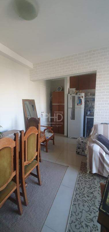 Apartamento à venda com 2 quartos, 53m² - Foto 2