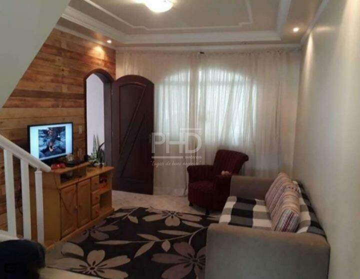 Sobrado à venda com 3 quartos, 316m² - Foto 1