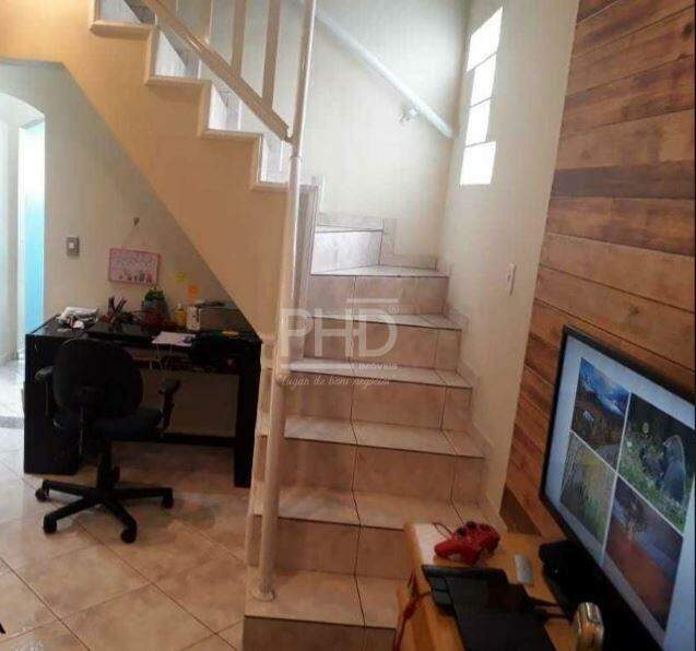 Sobrado à venda com 3 quartos, 316m² - Foto 4