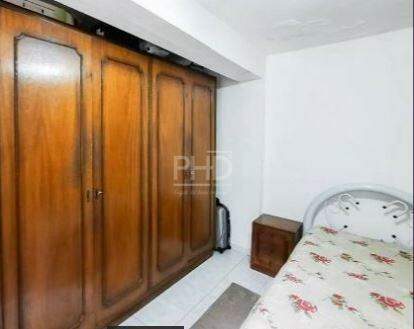 Casa à venda com 4 quartos, 150m² - Foto 13