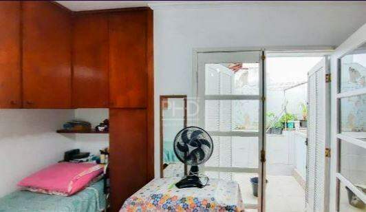 Casa à venda com 4 quartos, 150m² - Foto 25