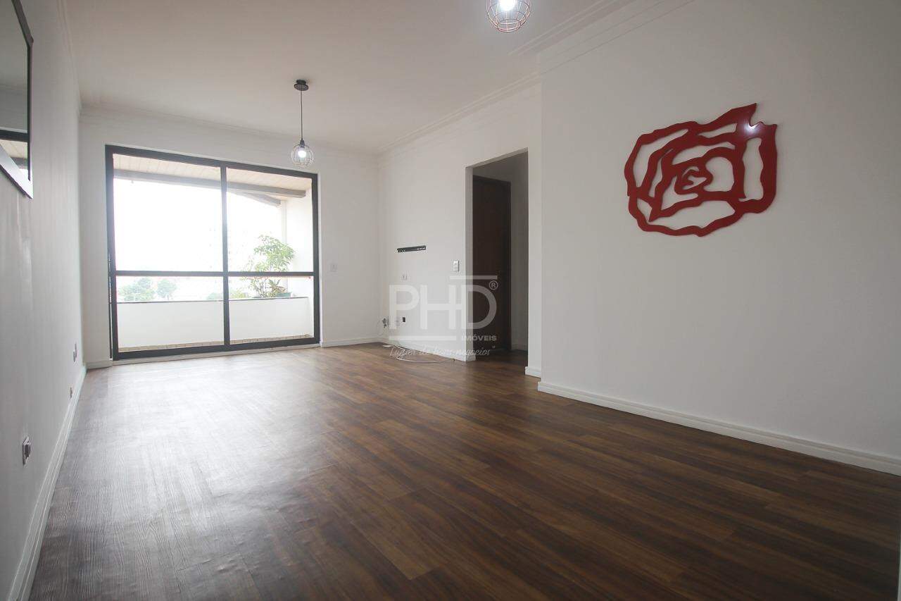 Apartamento para alugar com 2 quartos, 80m² - Foto 3