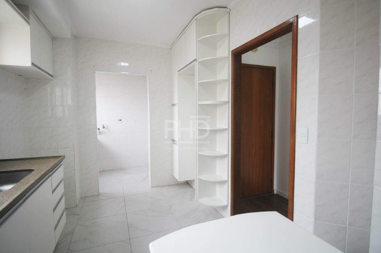 Apartamento para alugar com 2 quartos, 80m² - Foto 14