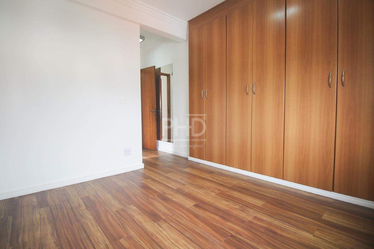 Apartamento para alugar com 2 quartos, 80m² - Foto 21