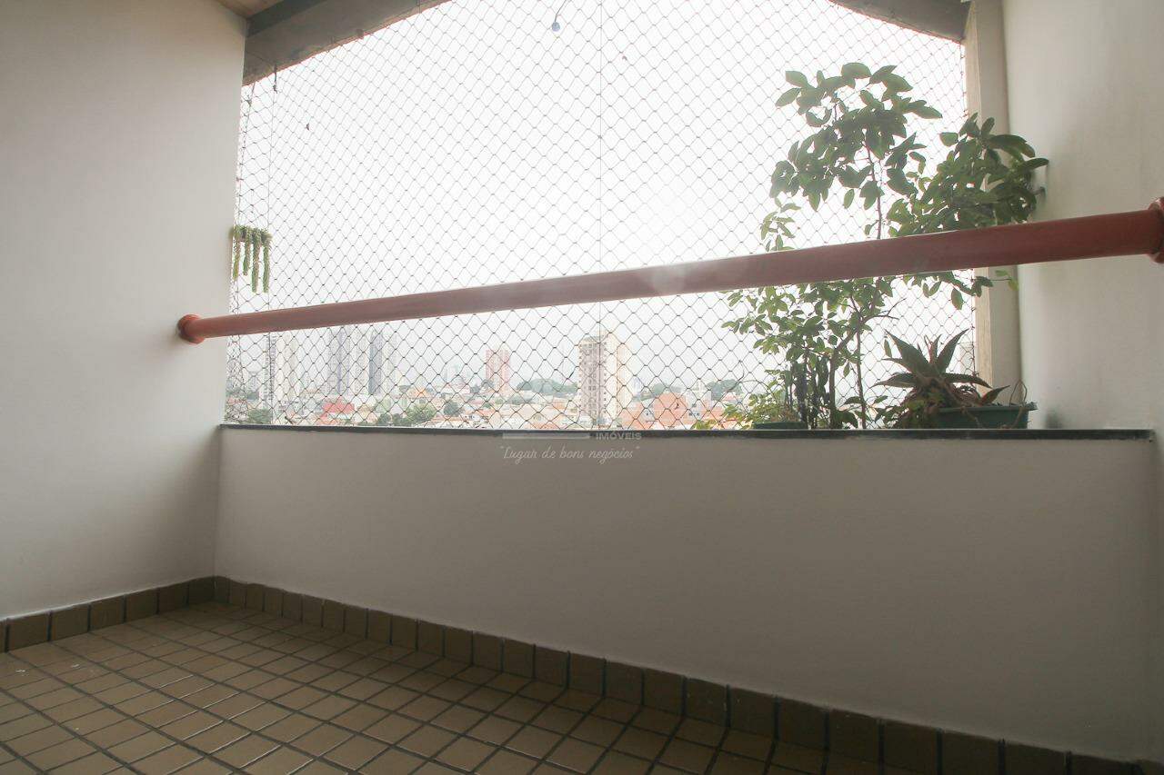 Apartamento para alugar com 2 quartos, 80m² - Foto 9