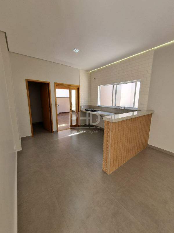 Casa à venda com 4 quartos, 270m² - Foto 17