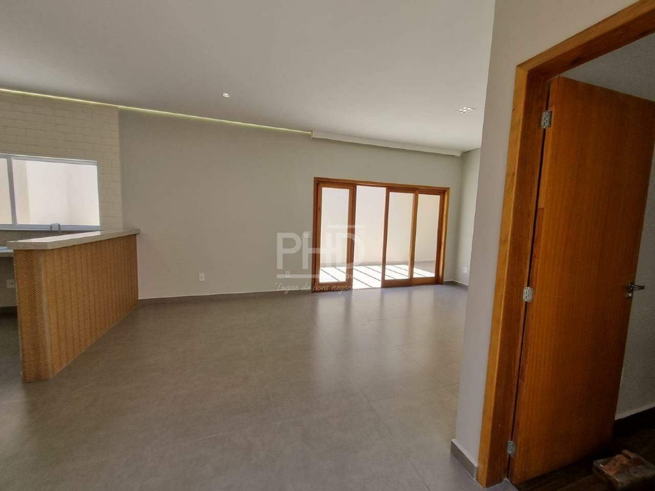 Casa à venda com 4 quartos, 270m² - Foto 20