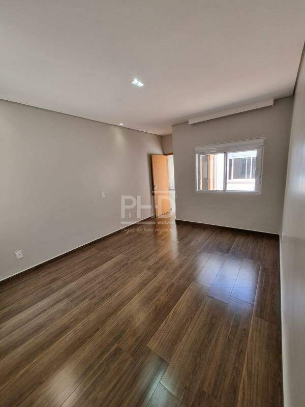 Casa à venda com 4 quartos, 270m² - Foto 25