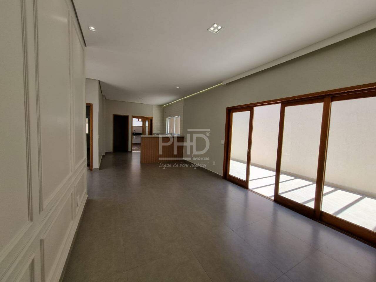 Casa à venda com 4 quartos, 270m² - Foto 19