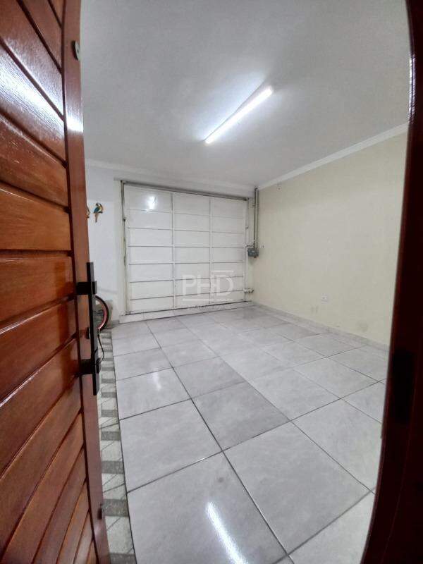 Sobrado para alugar com 2 quartos, 157m² - Foto 14