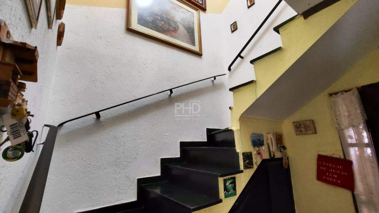 Sobrado à venda com 2 quartos, 110m² - Foto 4