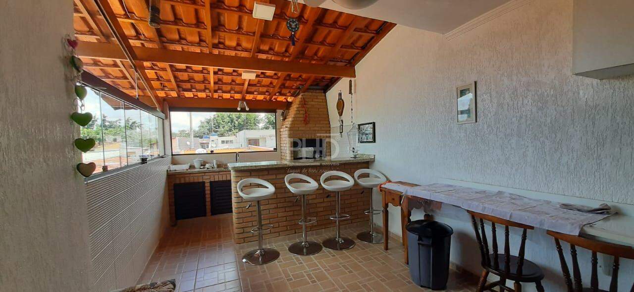 Casa à venda com 3 quartos, 164m² - Foto 26