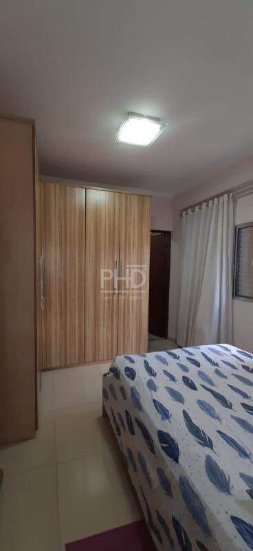 Casa à venda com 3 quartos, 164m² - Foto 13