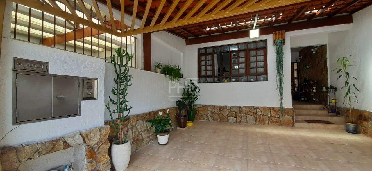 Casa à venda com 3 quartos, 164m² - Foto 33