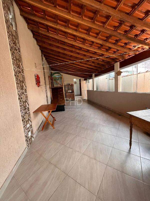 Casa à venda com 2 quartos, 182m² - Foto 20