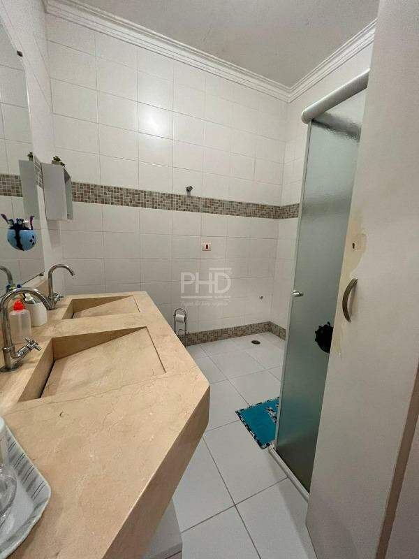 Casa à venda com 2 quartos, 182m² - Foto 16