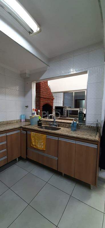 Sobrado à venda com 3 quartos, 210m² - Foto 7