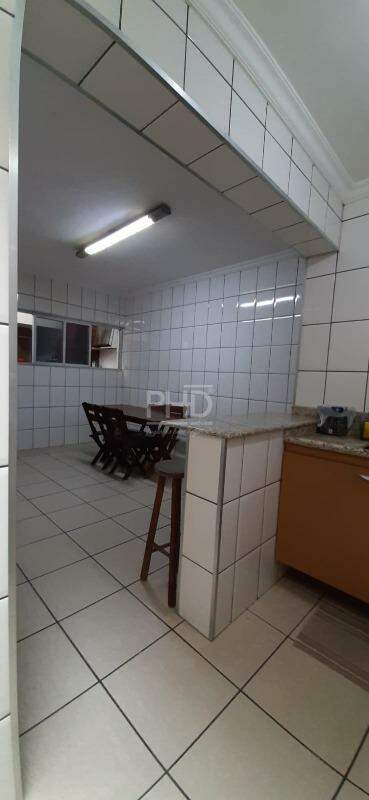 Sobrado à venda com 3 quartos, 210m² - Foto 8