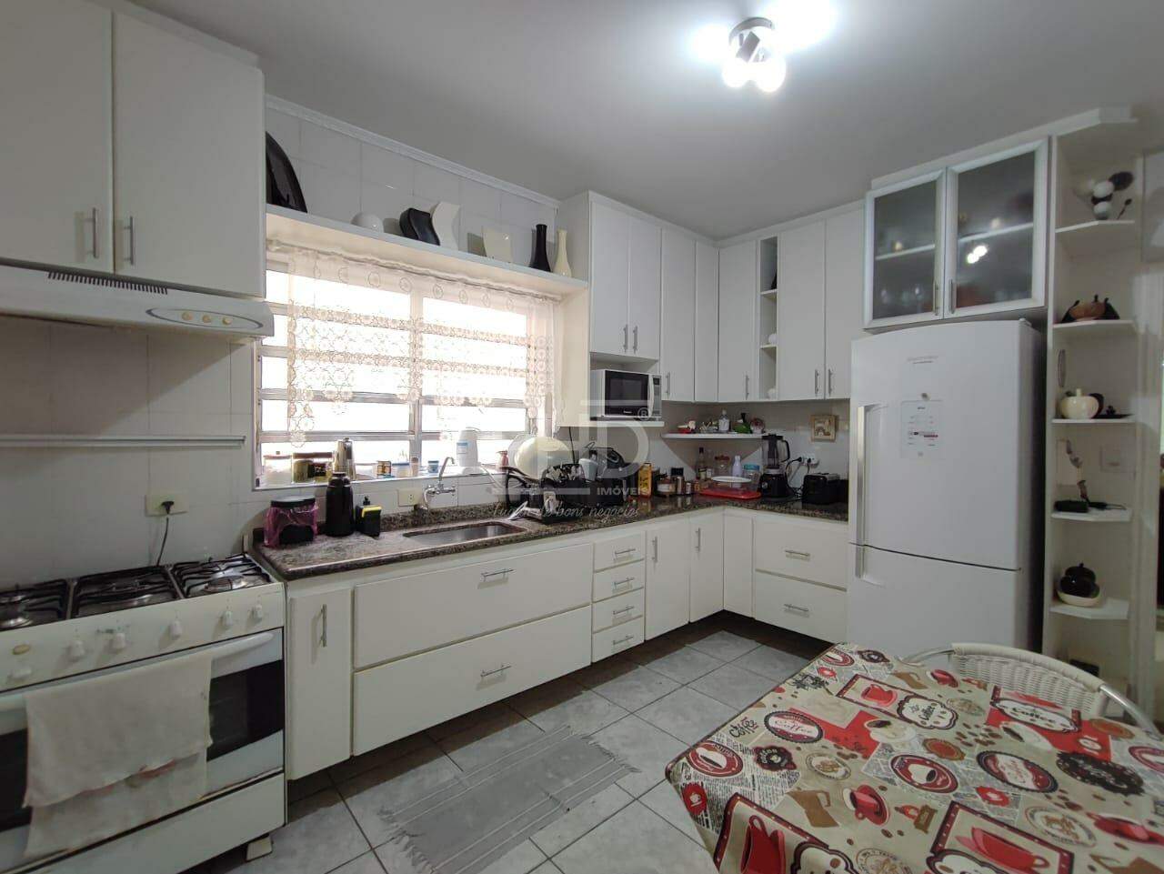 Sobrado à venda com 3 quartos, 100m² - Foto 5