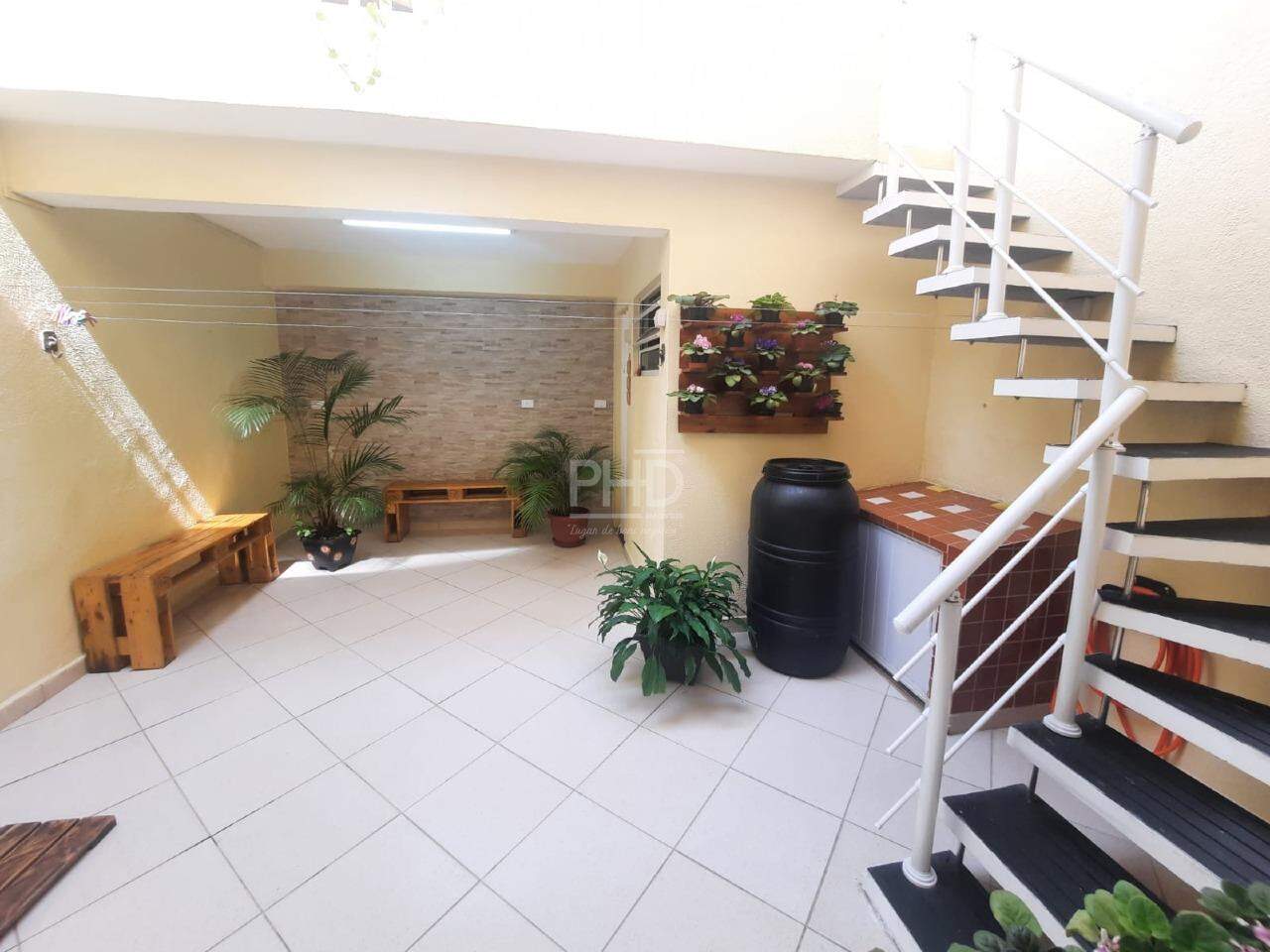 Sobrado à venda com 4 quartos, 174m² - Foto 32