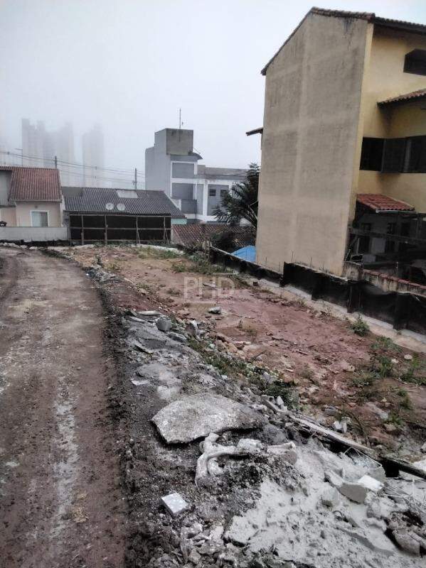 Terreno à venda, 225m² - Foto 6