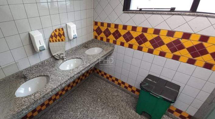 Prédio Inteiro para alugar, 680m² - Foto 18