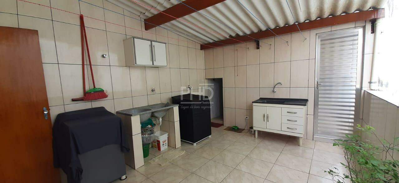 Casa à venda com 2 quartos, 130m² - Foto 18