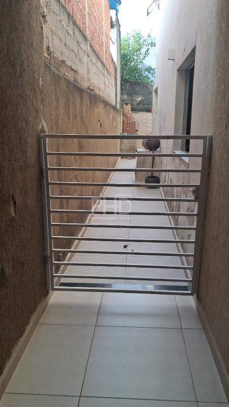 Sobrado à venda com 4 quartos, 251m² - Foto 46