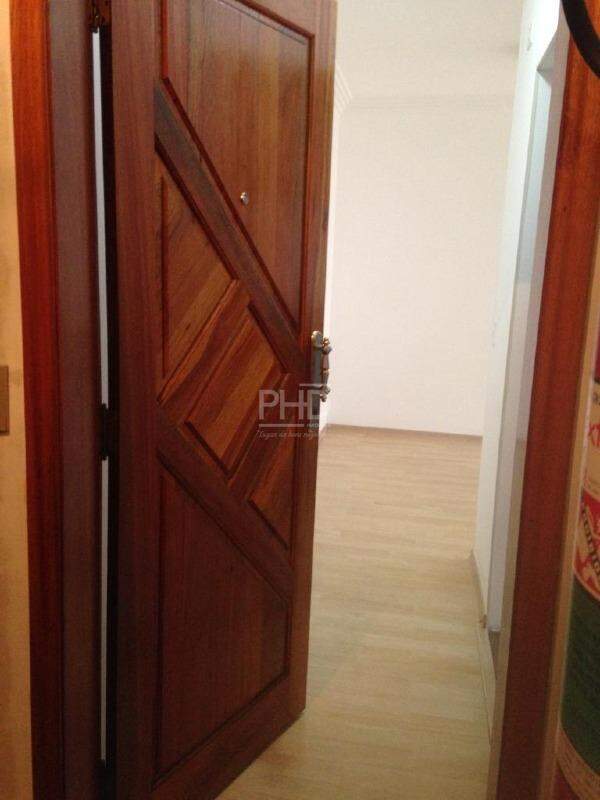 Apartamento à venda com 2 quartos, 67m² - Foto 10