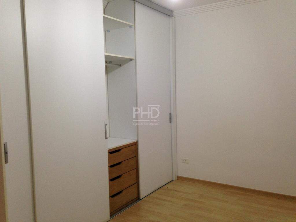 Apartamento à venda com 2 quartos, 67m² - Foto 6