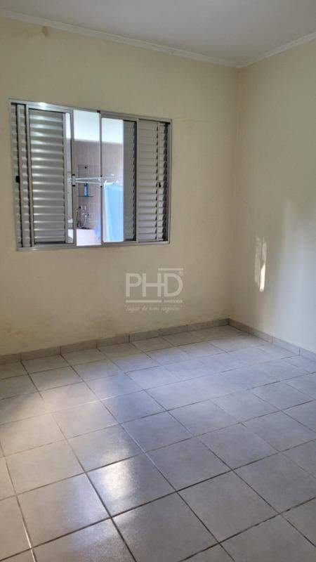 Casa à venda com 2 quartos, 196m² - Foto 18