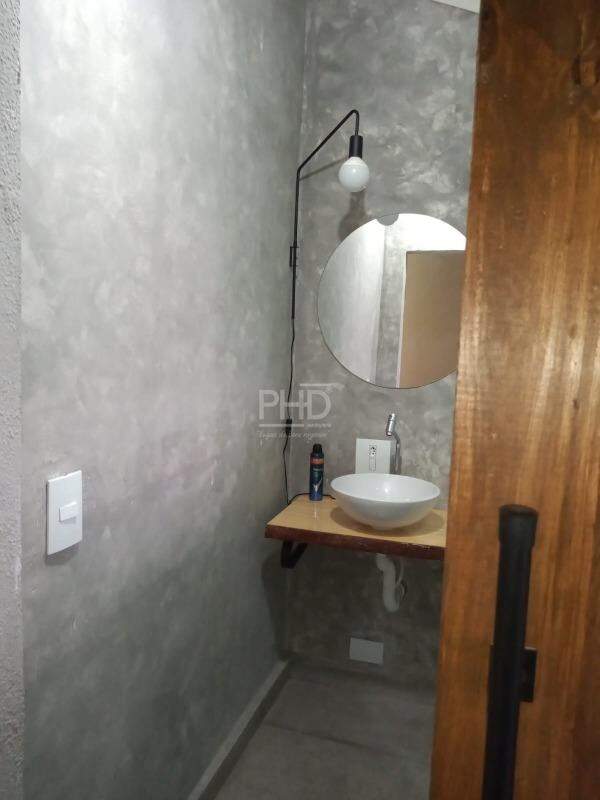 Sobrado para alugar com 3 quartos, 180m² - Foto 27