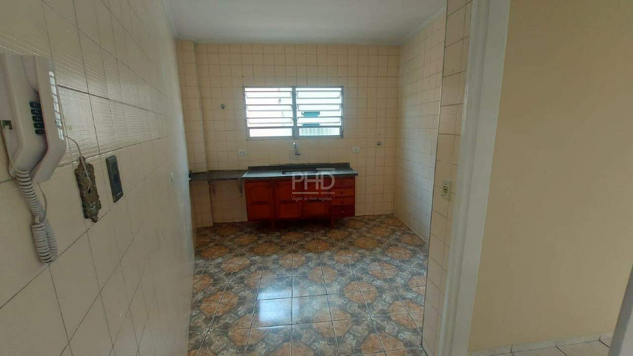 Apartamento à venda com 3 quartos, 68m² - Foto 4