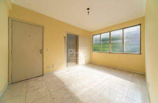 Apartamento à venda com 2 quartos, 67m² - Foto 2