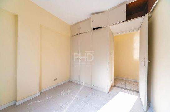 Apartamento à venda com 2 quartos, 67m² - Foto 8