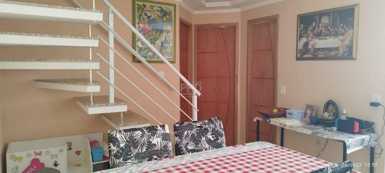 Cobertura à venda com 2 quartos, 88m² - Foto 4