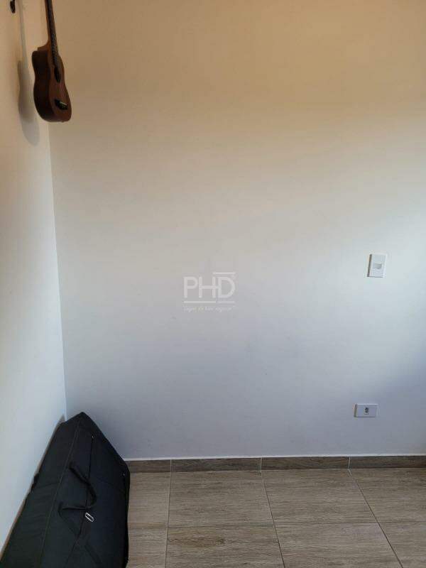 Apartamento à venda com 2 quartos, 40m² - Foto 11