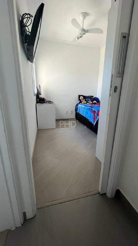 Apartamento à venda com 3 quartos, 65m² - Foto 13