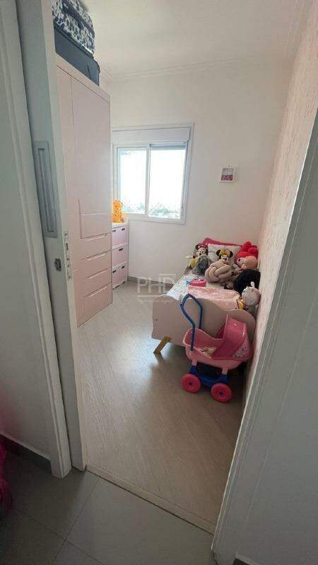 Apartamento à venda com 3 quartos, 65m² - Foto 11