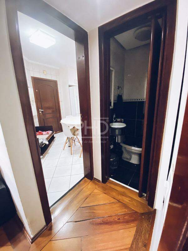 Apartamento à venda com 3 quartos, 127m² - Foto 7