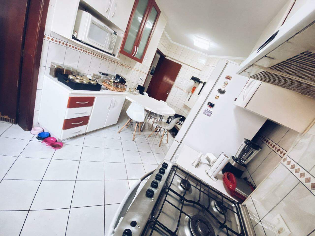 Apartamento à venda com 3 quartos, 127m² - Foto 8